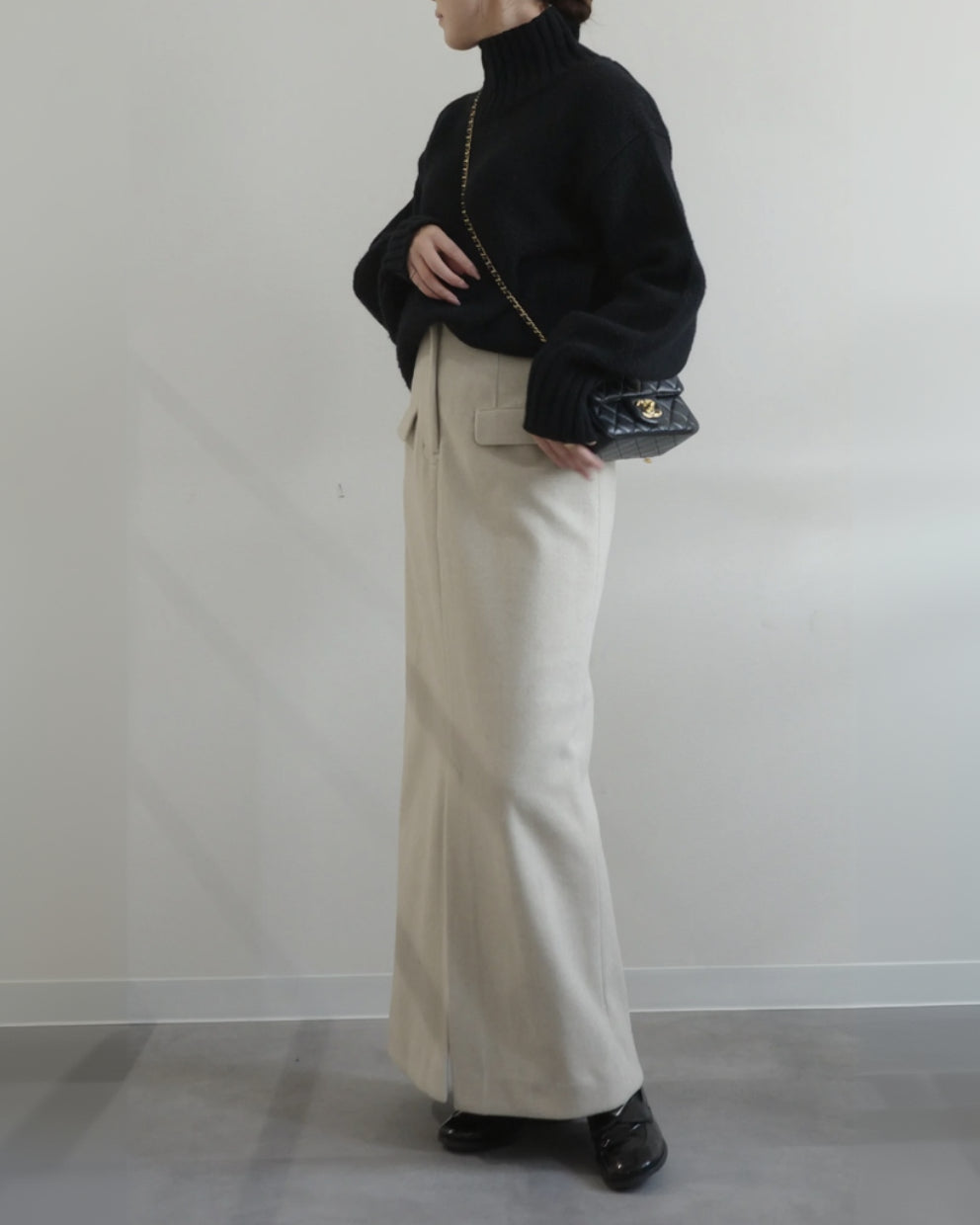 カシミヤブレンドハイネックニット