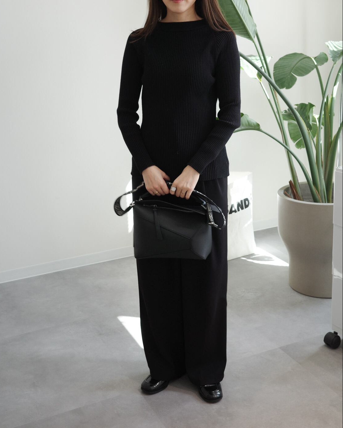 バックボタンニット