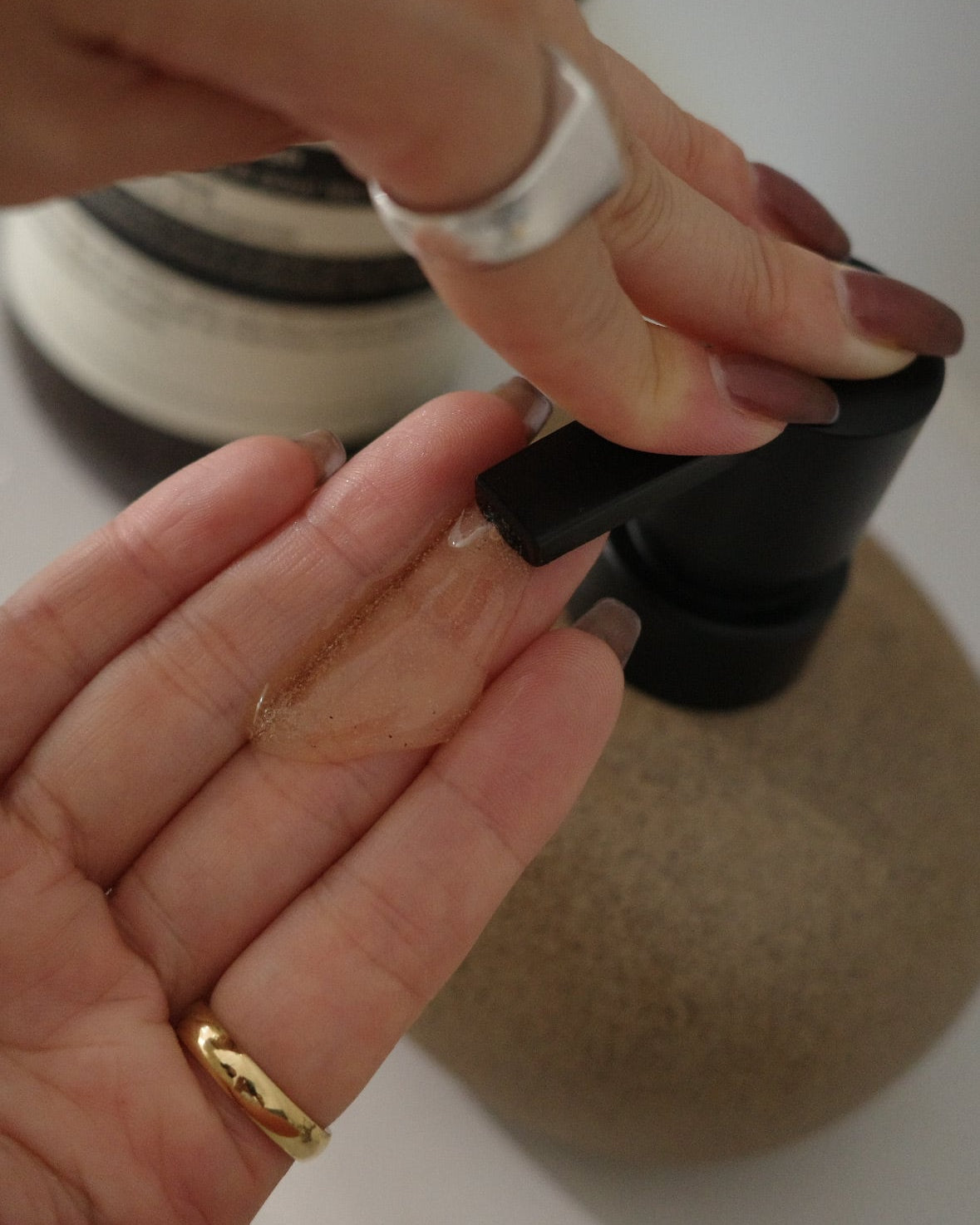 セラミックソープボトル