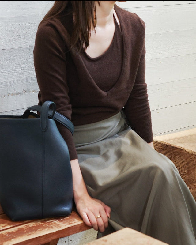 ベースレイヤーニット