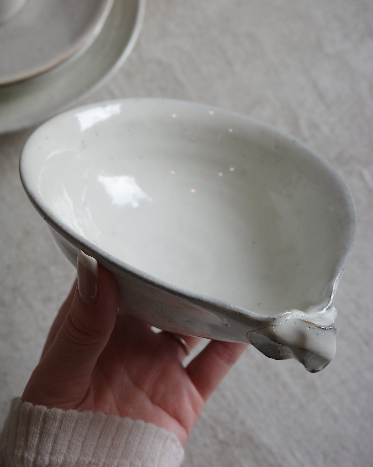 とんすい　荒粉引（美濃焼）