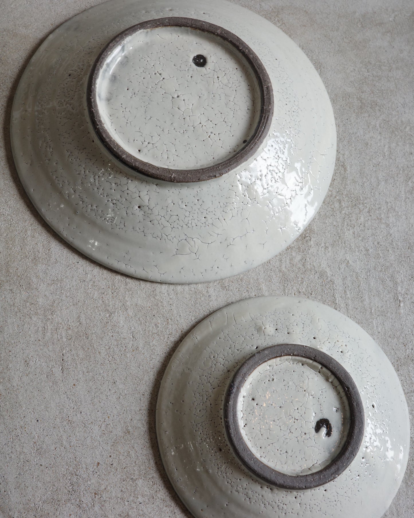 7寸皿　荒粉引（美濃焼）