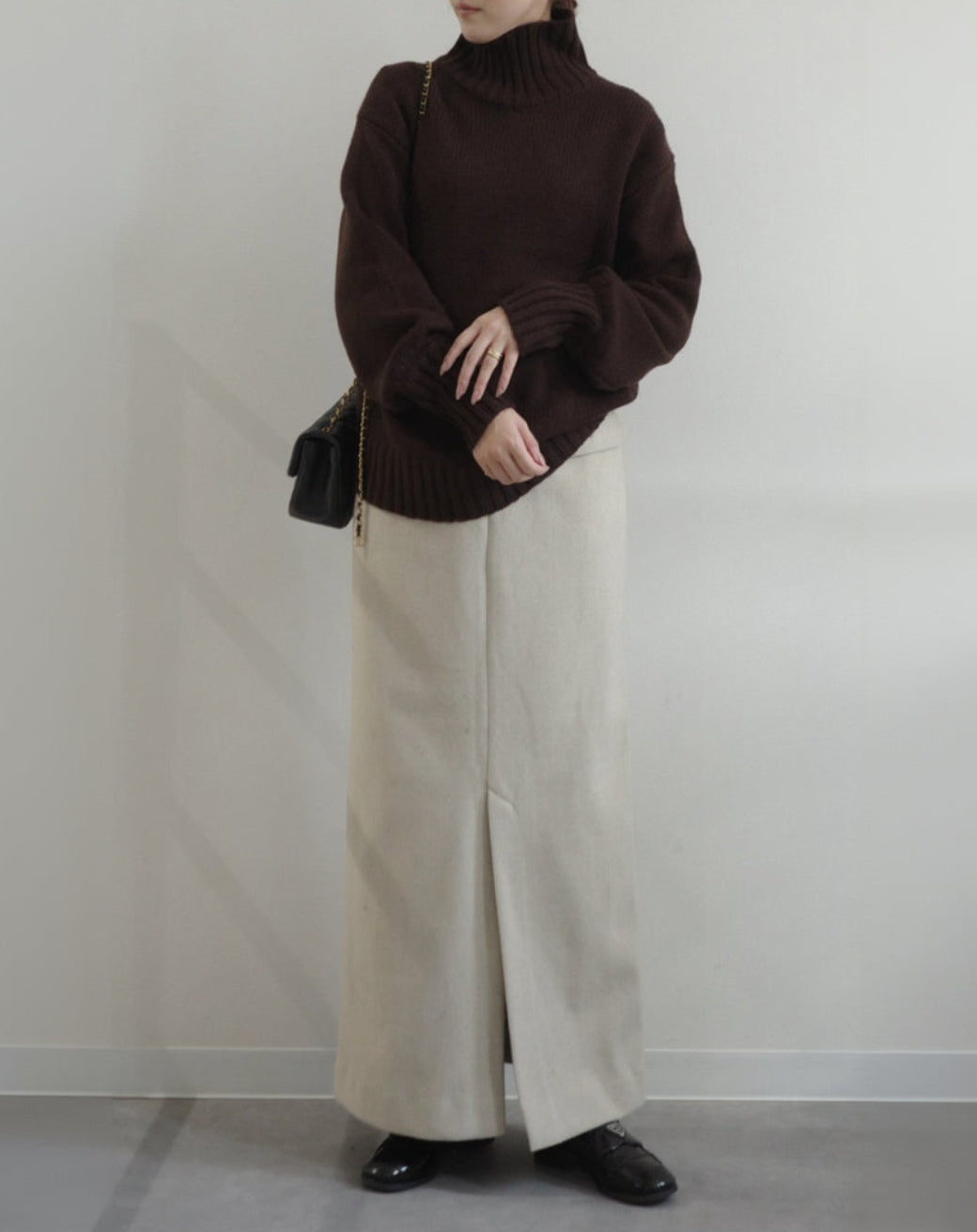 カシミヤブレンドハイネックニット