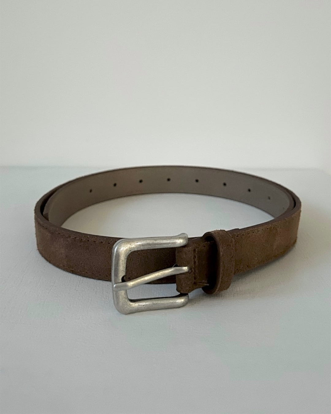 スエードスクエアベルト