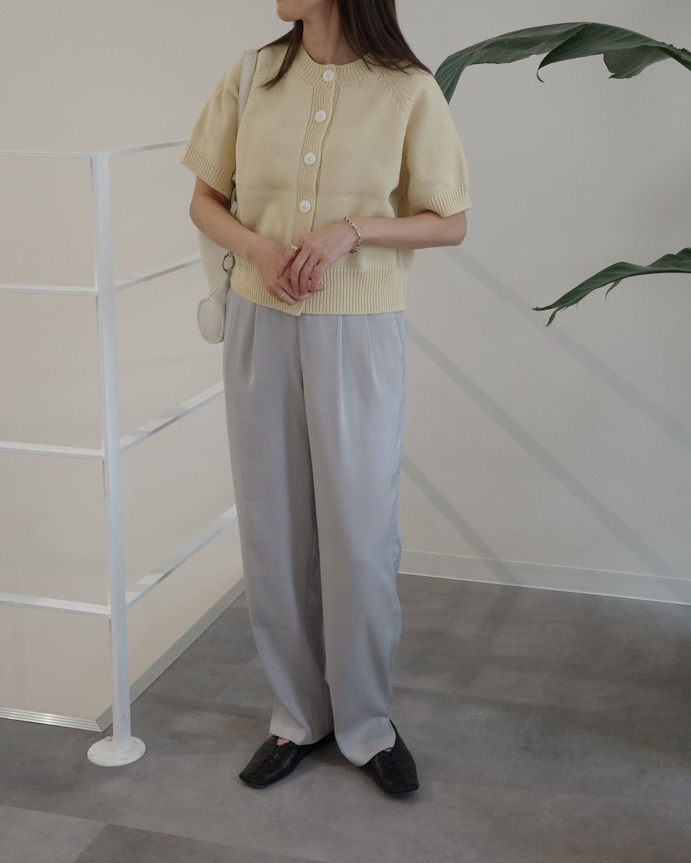 サマーボタンニット