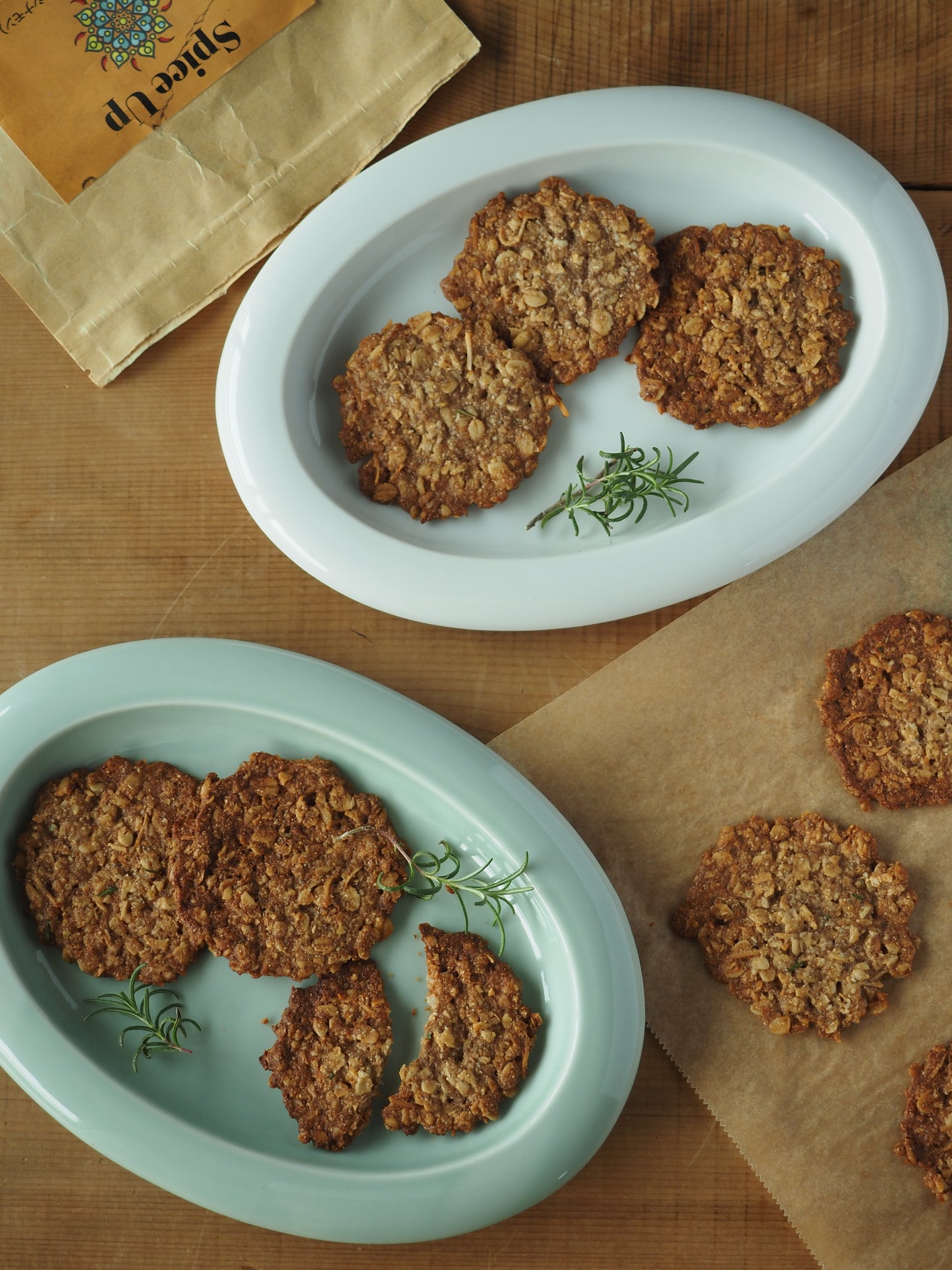 ポップな器 OVAL PLATE M