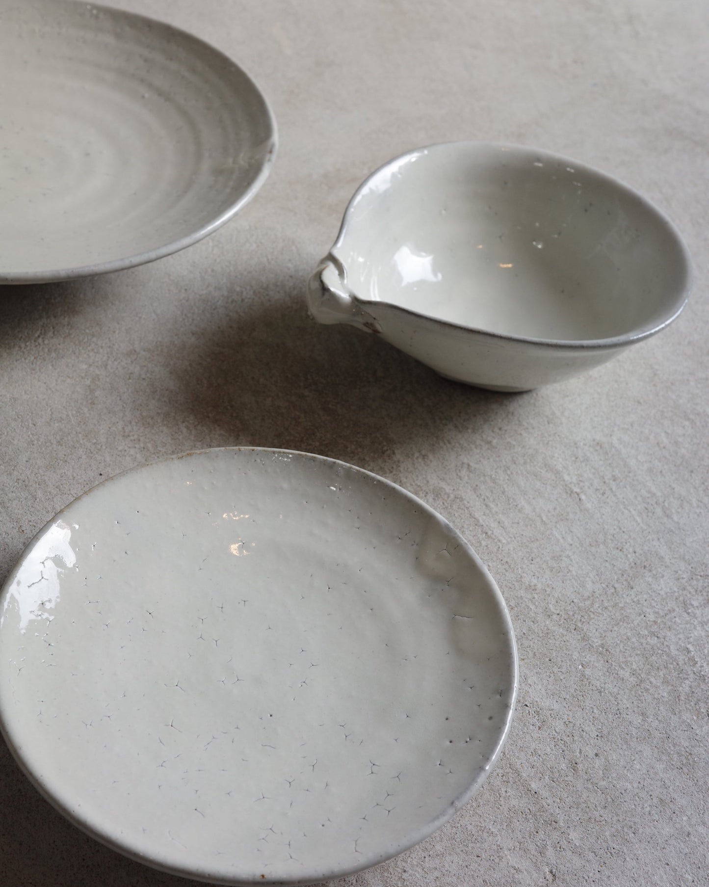 5寸皿　荒粉引（美濃焼）