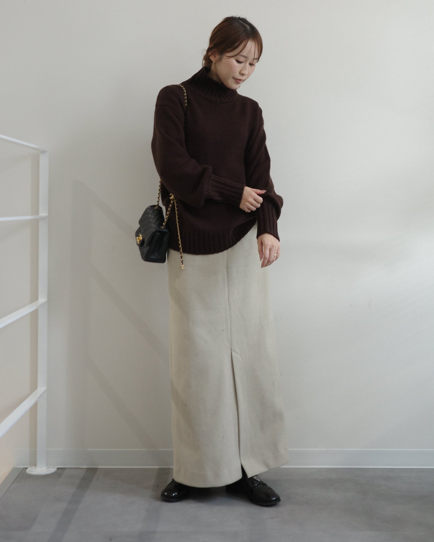 カシミヤブレンドハイネックニット