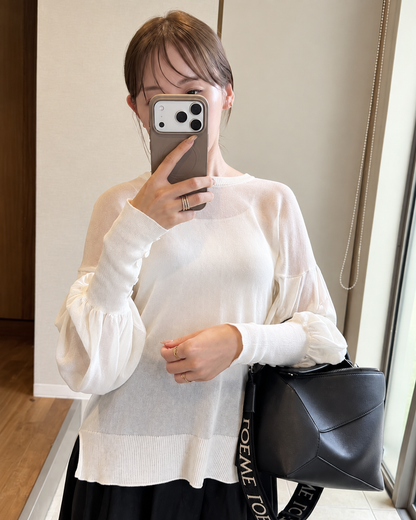 シースルーリブボタンニット