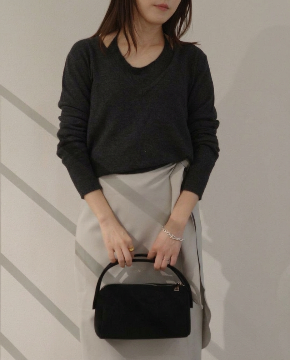 ベースレイヤーニット