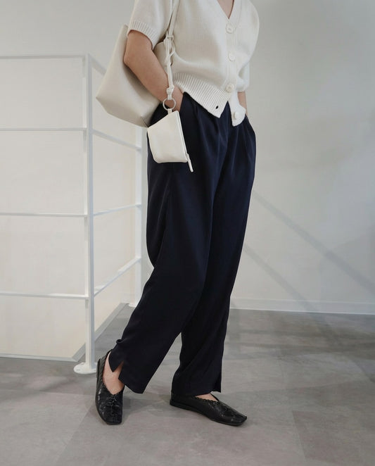 Mejularオリジナルテーパードパンツ